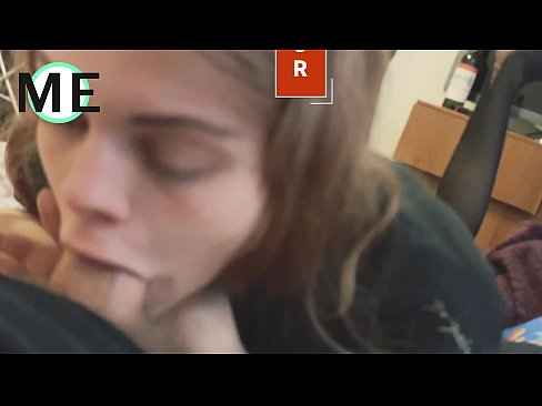 ❤️ Boğaz siki, cırıq külotlu çorap və cırıq dabanlarla tanış olmaq xoşdur Porn video pornoda az.pornsos-com.ru ❌️❤